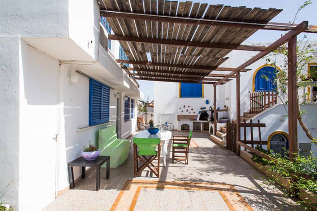 Wavedance Accommodation Salamis Buitenkant foto