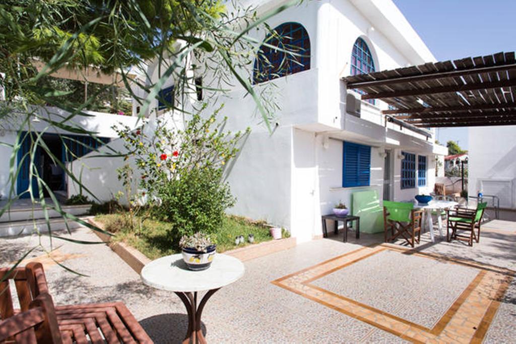 Wavedance Accommodation Salamis Buitenkant foto