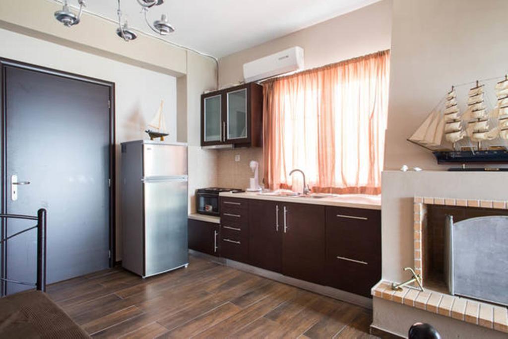 Wavedance Accommodation Salamis Buitenkant foto