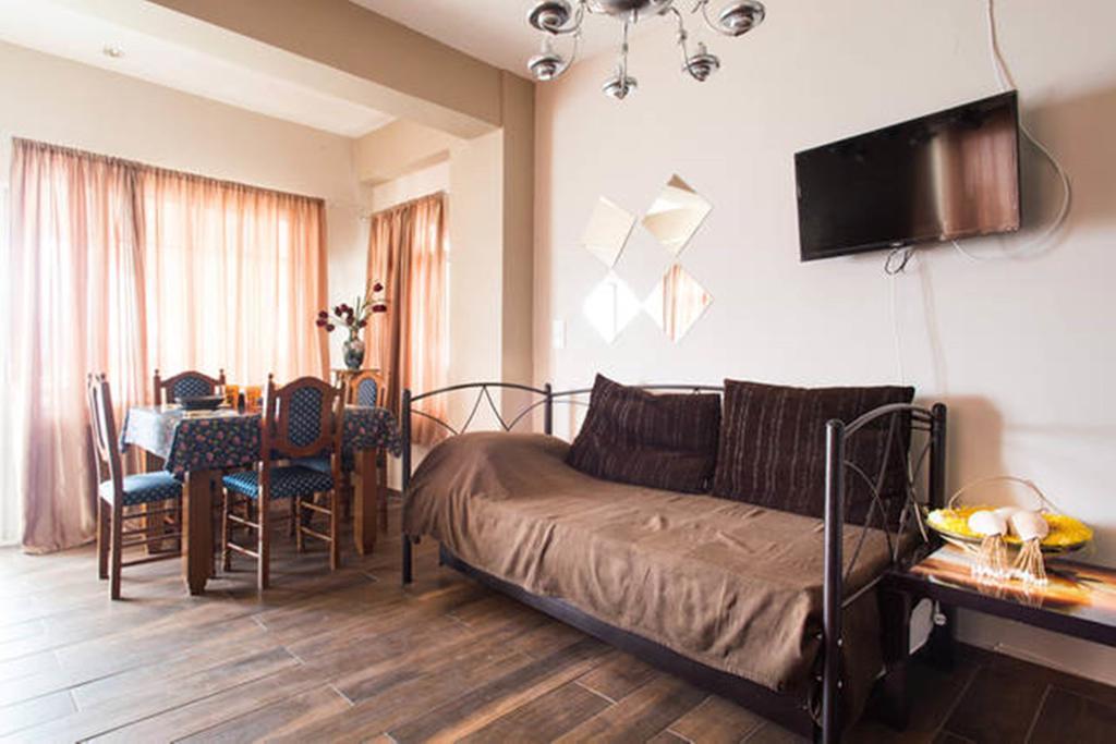 Wavedance Accommodation Salamis Buitenkant foto