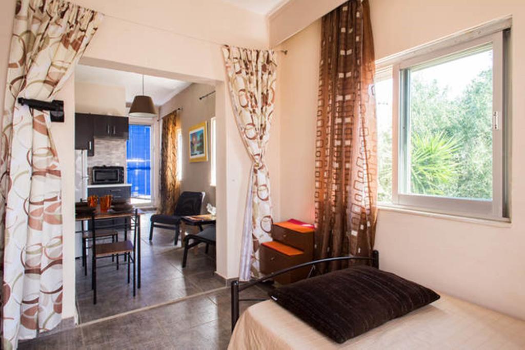 Wavedance Accommodation Salamis Buitenkant foto