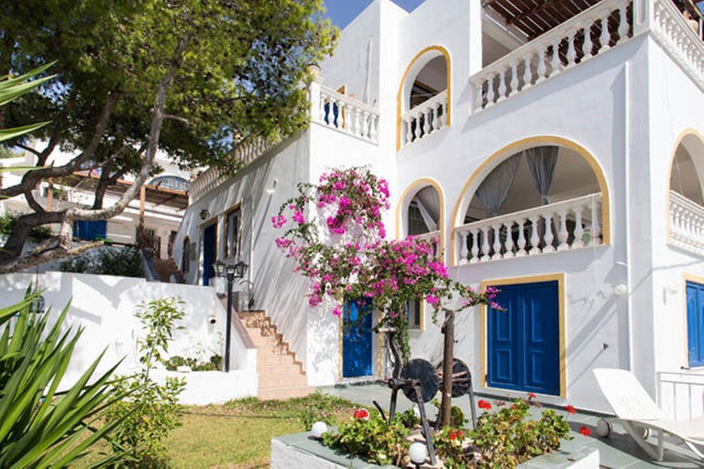 Wavedance Accommodation Salamis Buitenkant foto