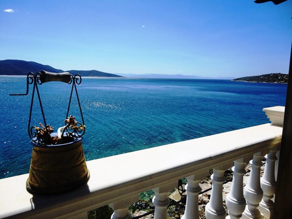 Wavedance Accommodation Salamis Buitenkant foto