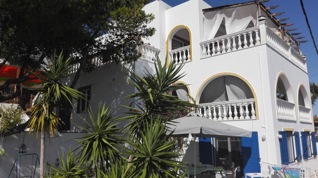 Wavedance Accommodation Salamis Buitenkant foto